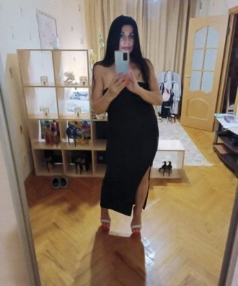 Мои услуги нацелены на удовлетворение твоих самых сокровенных фантазий. Я создам особую атмосферу, где ты сможешь полностью расслабиться и насладиться моими ласками. Мои возможности безграничны - я умею разнообразить любую встречу и подарить ощущение особой близости. Фото подтверждают мою красоту и сексуальность. Заходи в мой интимный мир и позволь себе испытать настоящую страсть. Множество положительных отзывов о моей работе гарантируют, что ты не останешься равнодушным. До скорого встречи! 😘🌹💋 2055, 44 года